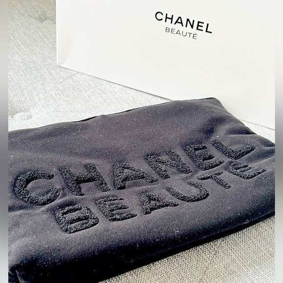 Chanel large black cotton soft beauty bag/cosmetic bag - Picture 4 of 4